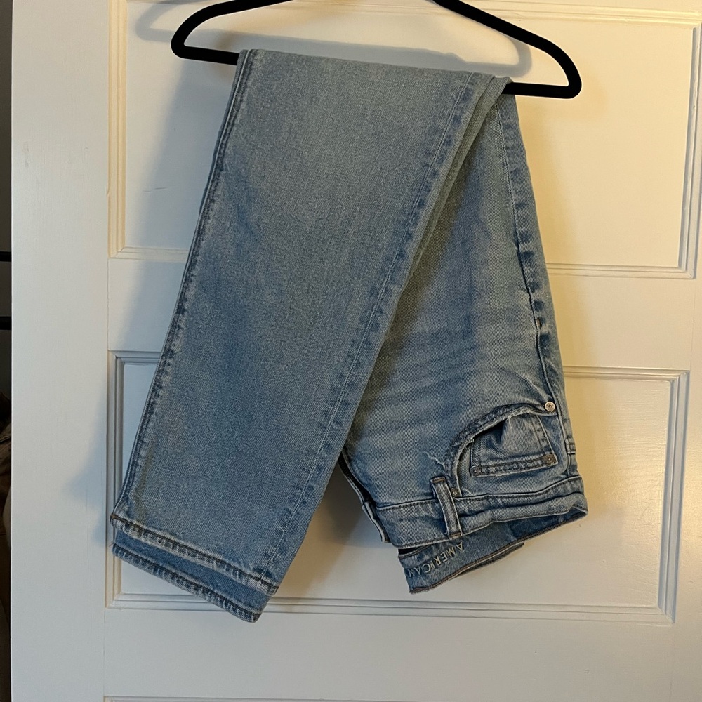 American Eagle Light Blue Denim Jeans